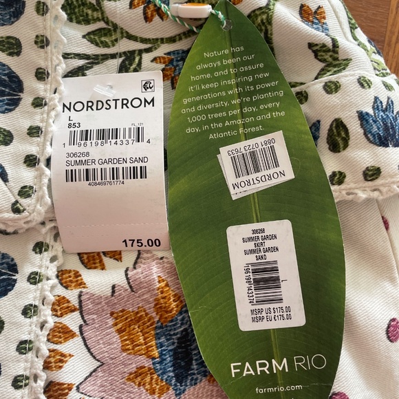 NWT FARM Rio Summer Garden Mini Wrap Skirt - Picture 2 of 7